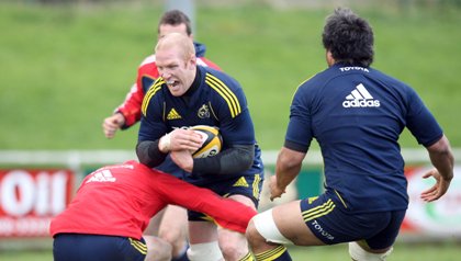 Paul O'Connell (with ball)