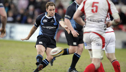 Dan Parks kicks his second drop goal for Glasgow Warriors