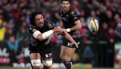 The Ospreys' Filo Tiatia and Mike Phillips