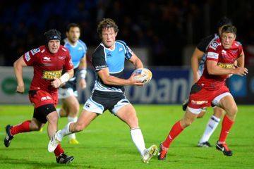 Fly-half berth for Horne in Dublin