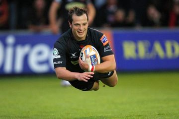 Edwards makes three changes for the Dragons 