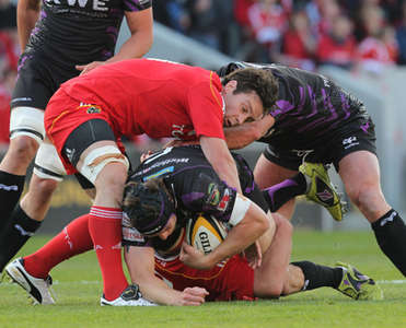 Semi-Final Play-Off: Munster v Ospreys 