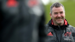 Gerald Davies pays tribute to Anthony Foley