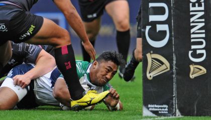 Bundee Aki