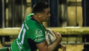 Kelleher doubles inspires Connacht to win against league leaders 