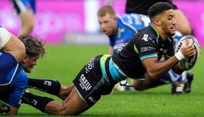 Giles scores twice as Ospreys ease past rivals Dragons