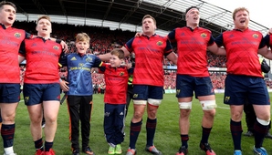 Munster pay fitting tribute to Foley at Thomond Park