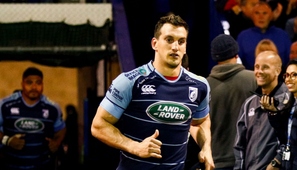 Sam Warburton signs new National Dual Contract