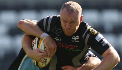 Steve Tandy along with Jonathan Vaughton and Marc Breeze have signed new contracts at the Ospreys